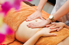 Massage bài độc phụ khoa, làm mềm bụng